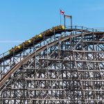 【有片】Wonderland最古老木製過山車回歸 全新升級體驗更流暢