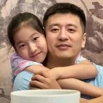 已故考研名师张雪峰 名下股份交11岁女