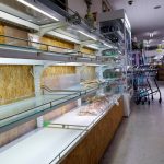 强台风巴威|石垣岛超市泡面被抢光 日本逾260航班取消
