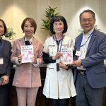 叶宪年编纂《加拿大侨教风云志》 记录加拿大华文教育发展历程