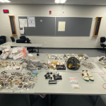 密市豪华百货公司遭爆窃 近百万元名贵货品被盗