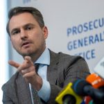 办公室官员涉设立电骗中心 乌克兰检察总长辞职 否认贪腐