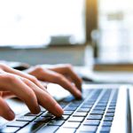 诈骗新招!用假支票换「受聘者」现金