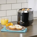 美味轻松烤!BLACK+DECKER 烤面包机20.00!