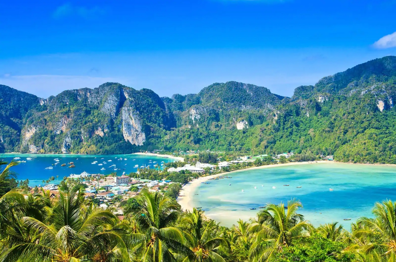 布吉岛Phuket来回机票+3晚住宿才RM208！！AirAsiaGo免费机票！！ – Oppa Sharing